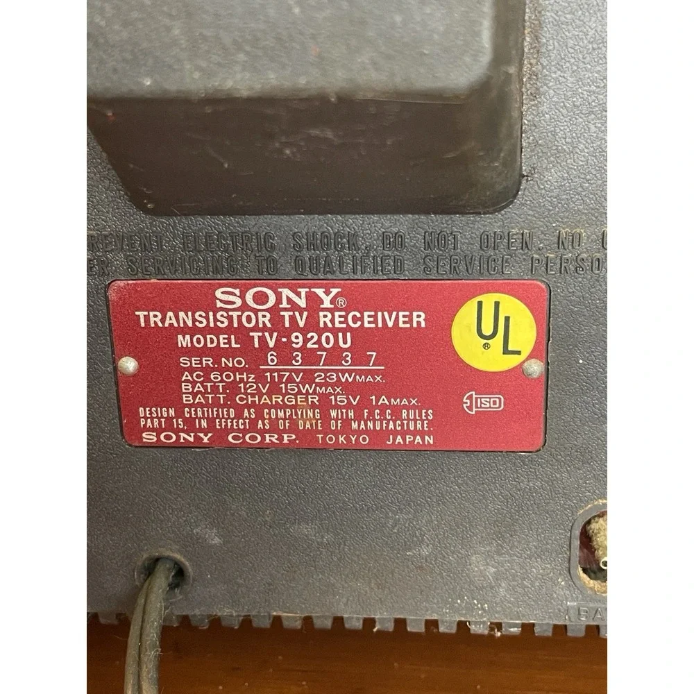 Vintage Sony portable transistor TV TV-920U‎